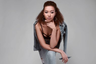 Kot pantolon ve ceket Glamor zarif siyah kadın modeli