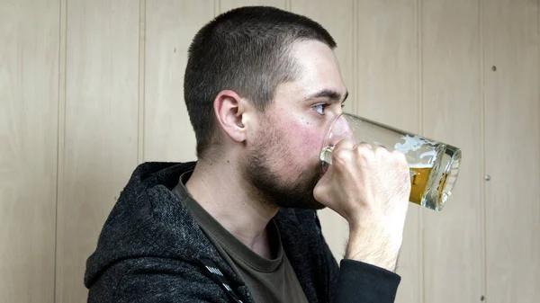 Young Manly Short Haired Brunette Beard Drinks Light Beer Glass — Stock Photo, Image