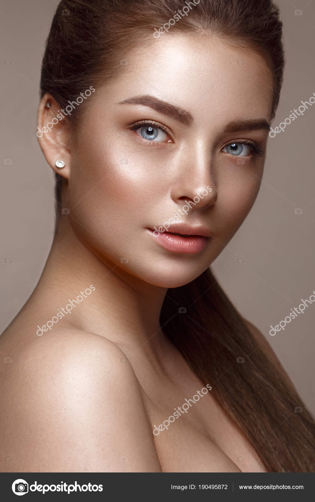 Beautiful Young Girl With Natural Nude Make Up Beauty Face Stock