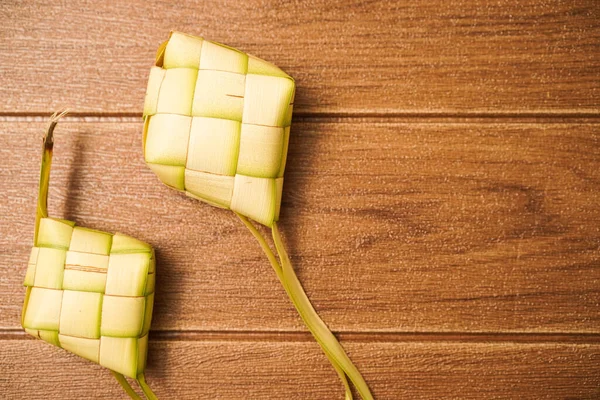 Ketupat Ist Eine Lokale Delikatesse Während Der Festtage Südostasien Insbesondere — Stockfoto