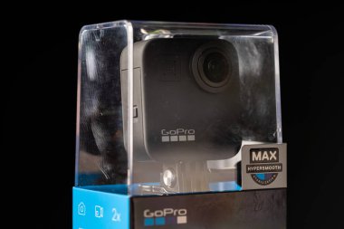 Gopro maksimum siyah karşısında izole
