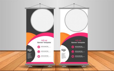 Modern Roll Up Banner. Renkli arkaplanlı vektör şablonu tasarımı tanıtılıyor. Grafik ögesi.