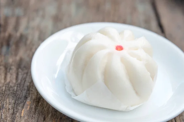 Sıcak buharda pişmiş hamur tatlısı, Çin buns, domuz topuz