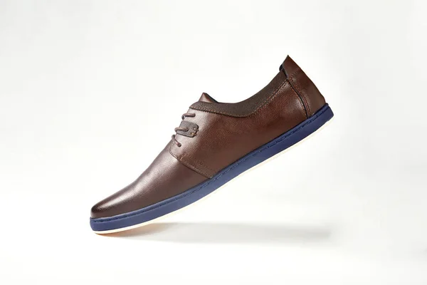 Men Fashion Brown Shoe Leather White Background Pair Casual Stylish — Stock Photo, Image