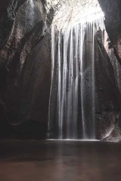 Waterfall in pure nature — Stock Photo, Image