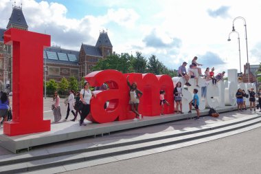 Amsterdam mektupları, popüler bir ilgi odağı. Amsterdam, Hollanda Haziran 2019