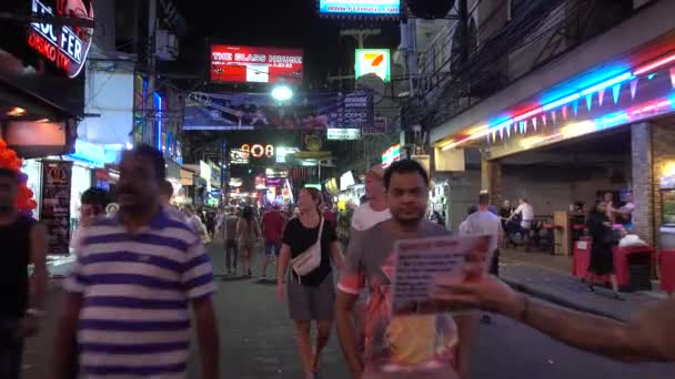 Pattaya Piedi Strada Una Passeggiata Serale Lungo Una Strada Pedonale — Video Stock