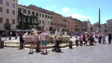 Roma, Piazza Navona, Fontana del Nettuno. Roma, İtalya, Mayıs 2019. 