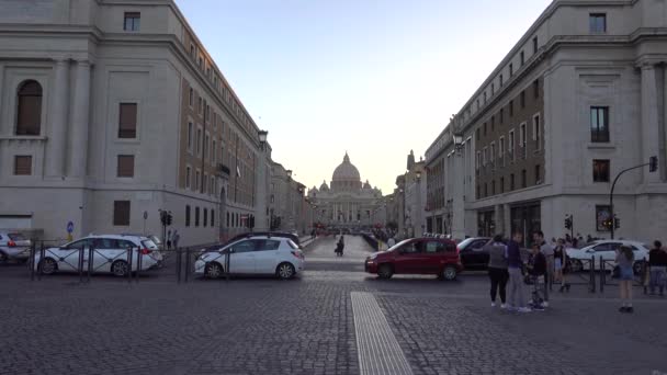 Basílica San Pedro Vaticano Della Conciliazione Gente Camina Roma Italia — Vídeo de stock