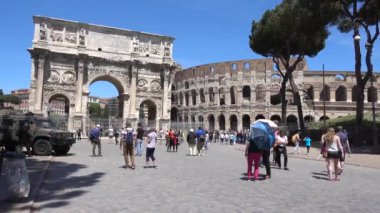 Roma, Colosseum, Arco di Costantino, Piazza del Arco di Costantino. Roma, İtalya, Mayıs 2019.