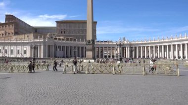 Vatikan, St. Peter Meydanı, Vatikan Dikili Taşı. Roma, İtalya, Mayıs 2017. 