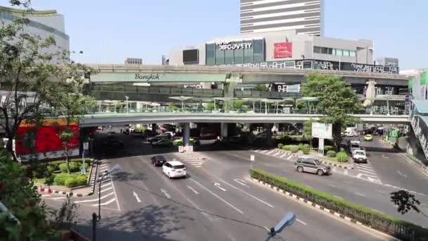 Tráfego Carros Estrada Bangkok Dia Ratchadamri Estrada Vista Sião Descoberta — Vídeo de Stock