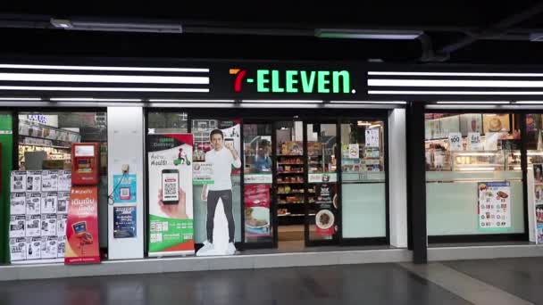 Bangkok Eleven Mağazası Tayland Bangkok Mart 2020 — Stok video