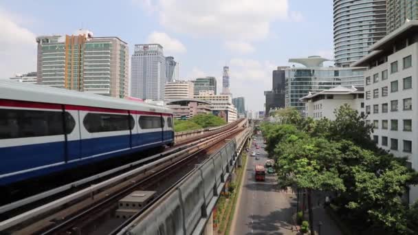Bts Skytrain Bangkok Passando Trem Fundo Cidade Tailândia Banguecoque Março — Vídeo de Stock