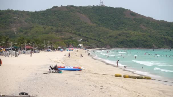Pattaya Samae Beach Koh Larn Isola Spiaggia Persone Rilassarsi Sulla — Video Stock