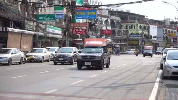 Biltrafik Gatan Pattaya Pattaya Pattayasaisong Väg Pattaya Thailand Mars 2020 — Stockvideo