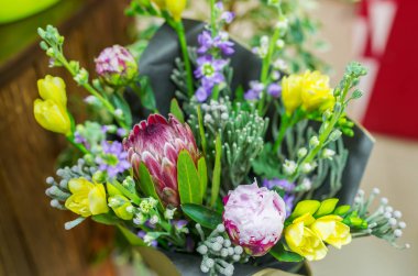 Zengin demet çiçekler. Taze bahar buket.