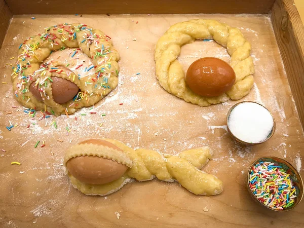 Scarcella, south italian pastry for Easter