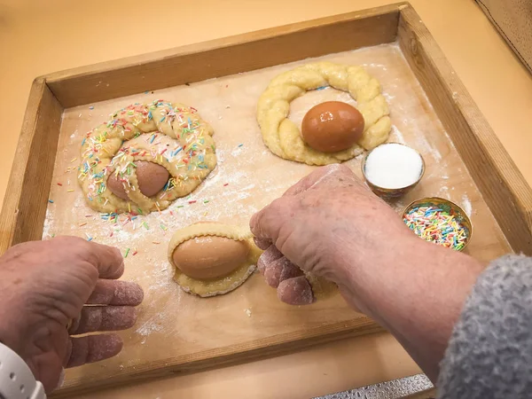 Scarcella, south italian pastry for Easter