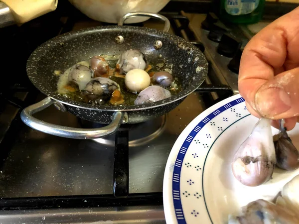 Cozinhar Fígados Polvo Frescos Chamados Malandra Região Puglia Itália — Fotografia de Stock