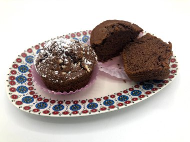 Nefis ev yapımı çikolatalı kekler.