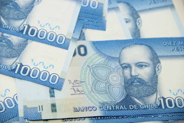 Şili pezosu banknotları, yakın plan para
