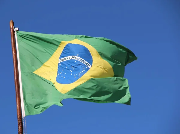 Brazilian Flag Mast Blue Sky — Stock Photo, Image