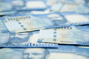 Şili pezosu banknotları, yakın plan para