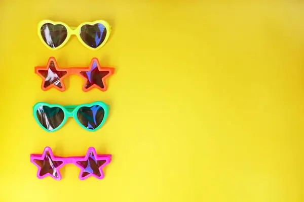 Olika former av solglasögon — Stockfoto