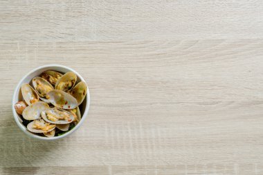 Közlenmiş biber kızarmış midyeleri karıştırın macun, Tayland gıda