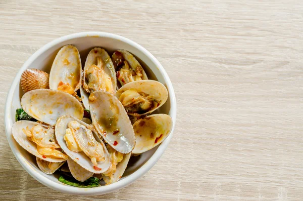 Close up Stir fried clams with roasted chili paste, Thai food — Stock Photo, Image