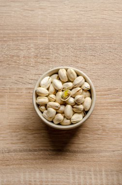 Ahşap arka plan fıstık fındık