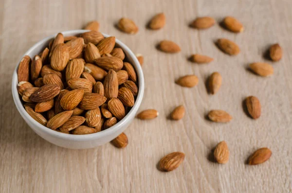 ahşap zemin badem fındık