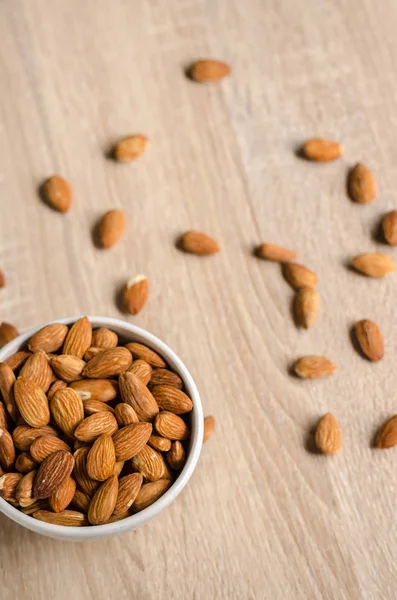 ahşap zemin badem fındık