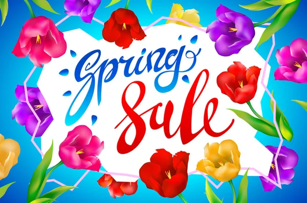 Spring Sale Banner, colotful tulips flowers blue background with lettering. Templat untuk kartu pos ucapan. Ilustrasi Vektor EPS10 . - Stok Vektor