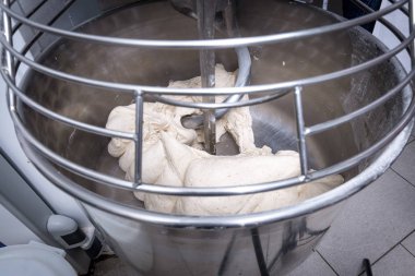 çalışma hamur yoğurma makinesi