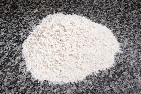 Flour isolated on  background — Stock Photo, Image