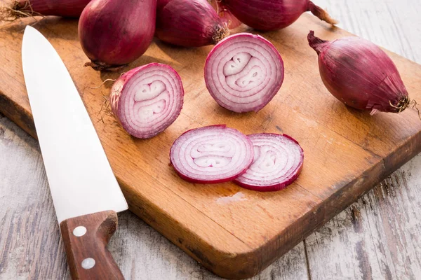 tropea soğan dilimlenmiş kısmen 