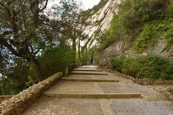 加泰罗尼亚山区Monseratt修道院 — 图库照片