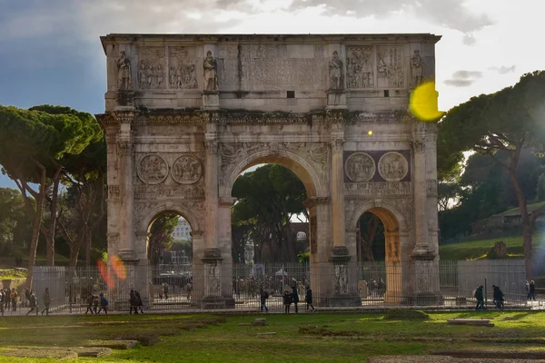 O Arco do Triunfo de Constantino no Monte Palatino — Fotografia de Stock