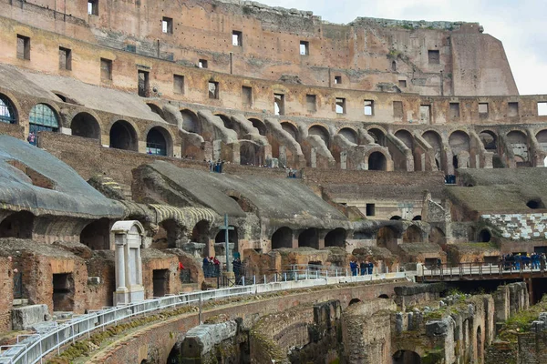 Фавський театр (Колізей) у Римі. — стокове фото
