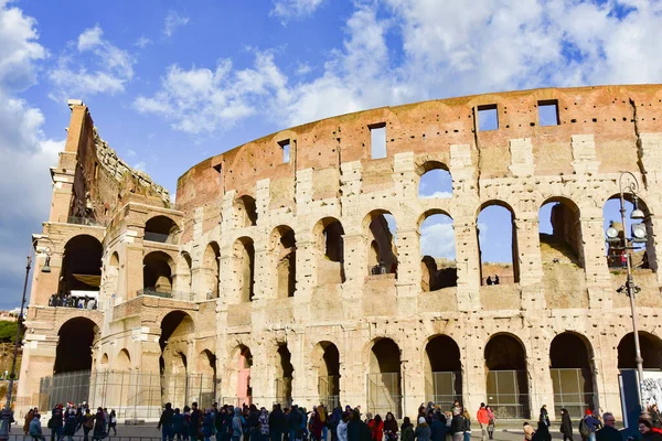 Roma Itália Janeiro 2019 Coliseu Uma Das Principais Atrações Roma — Fotografia de Stock