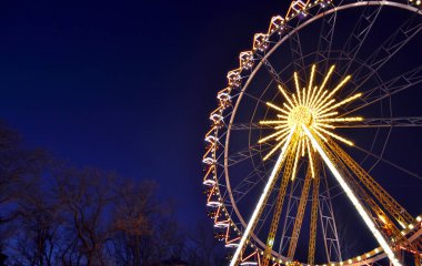  gece güzel dönme dolap