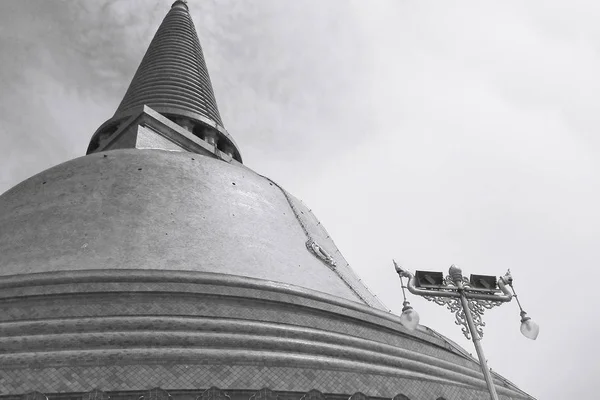 Chedi (büyük pagoda) Tayland Tayland ve yabancı ziyaret edip dua için popüler nerede — Stok fotoğraf