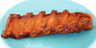 Izgara Barbekü Domuz kaburga plaka üzerinde