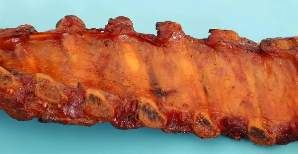 Izgara Barbekü Domuz kaburga plaka üzerinde