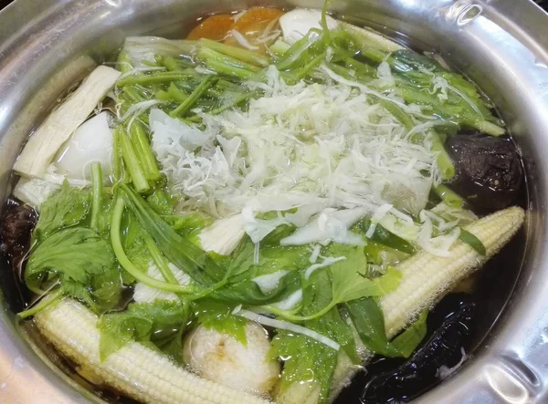 sukiyaki için taze sebze