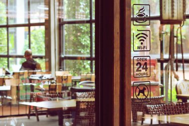 Vintage tonları ile kahve dükkanı