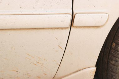 Bronz araba kirli araba