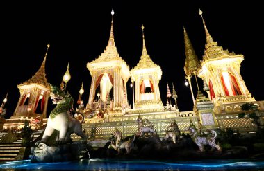 Hm Kral Bhumibol Adulyadej Sanam Luang, Kraliyet krematoryuma Kraliyet cenaze kullanılmak üzere hazırlanan